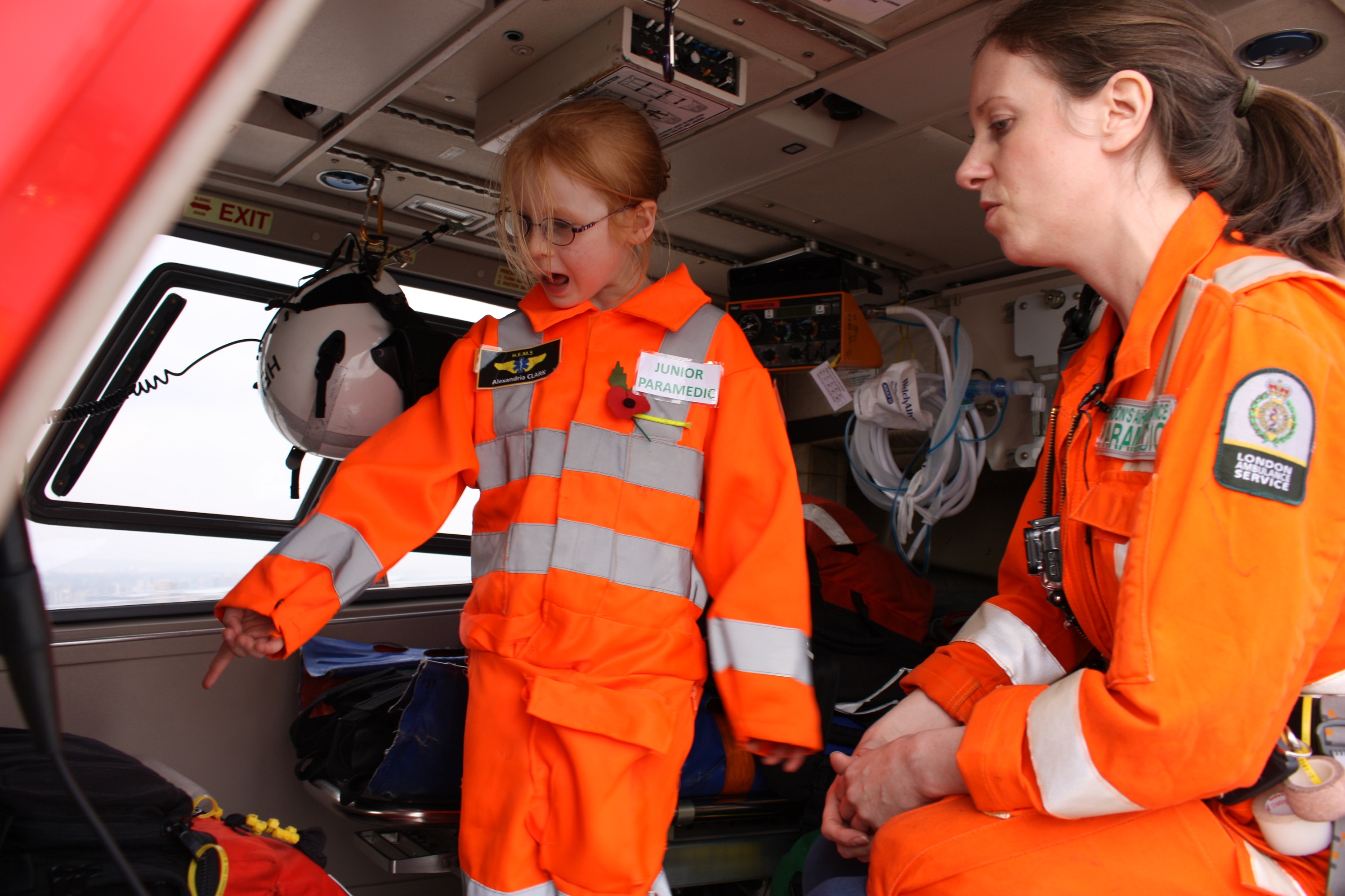 Junior paramedic meets London's Air Ambulance London’s Air Ambulance